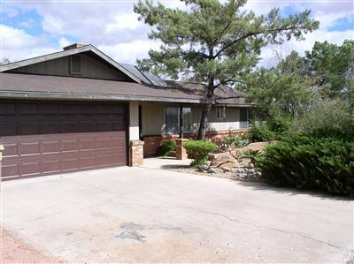 160 Black Hills Dr., Clarkdale, AZ 86324