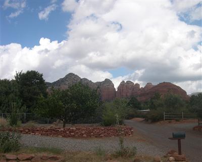 55 Grasshopper Ln., Sedona, AZ 86336