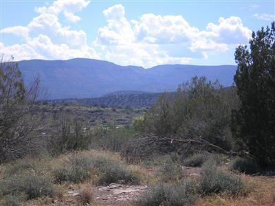 5765 N Robin Lynn Ln., Rimrock, AZ 86335