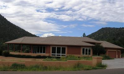 695 E Saddlehorn Rd., Sedona, AZ 86351
