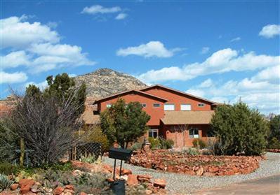 60 Lolomi Dr., Sedona, AZ 86336