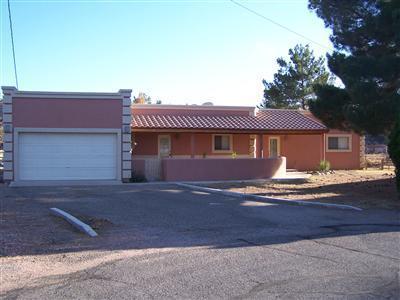 3555 E Yuma Dr., Rimrock, AZ 86335