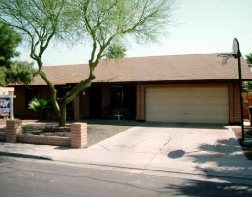 1719 S Hall Ave., Mesa, AZ 85204