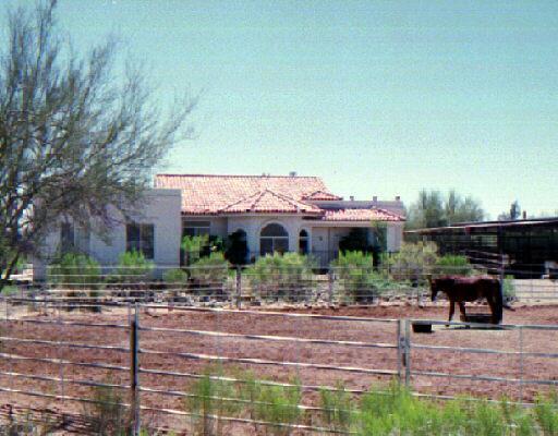 5571 E New River Rd., Cave Creek, AZ 85331