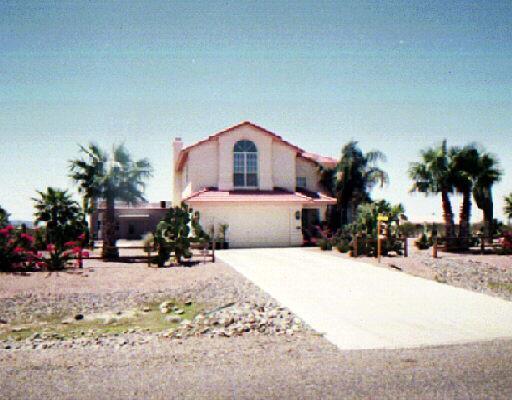 15530 S Overfield Rd., Arizona City, AZ 85123