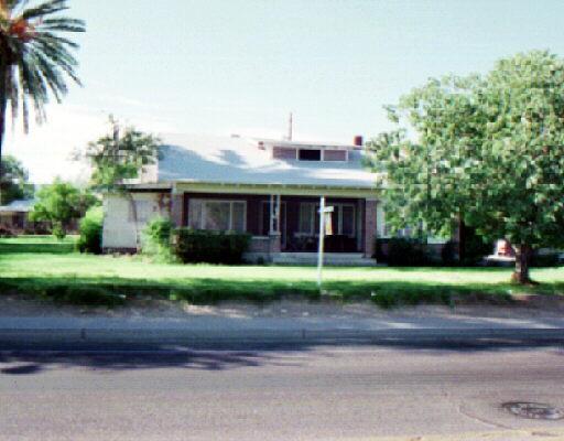 25 E Roeser Rd., Phoenix, AZ 85040