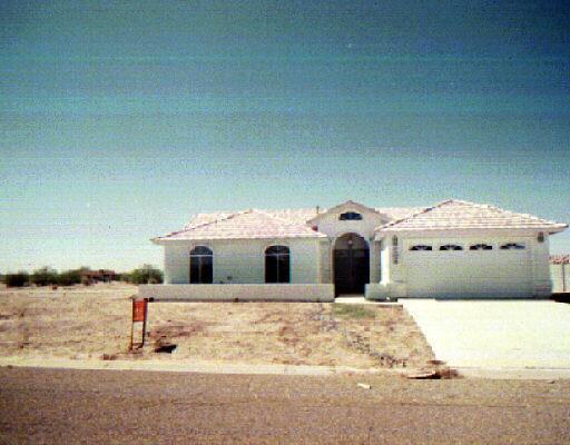 15486 S Saxon Rd., Arizona City, AZ 85223