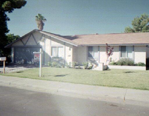 1043 N Evergreen St., Chandler, AZ 85225