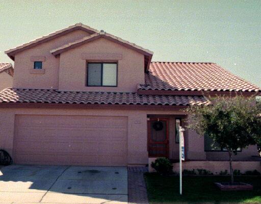 2015 E Daley Ln., Phoenix, AZ 85024