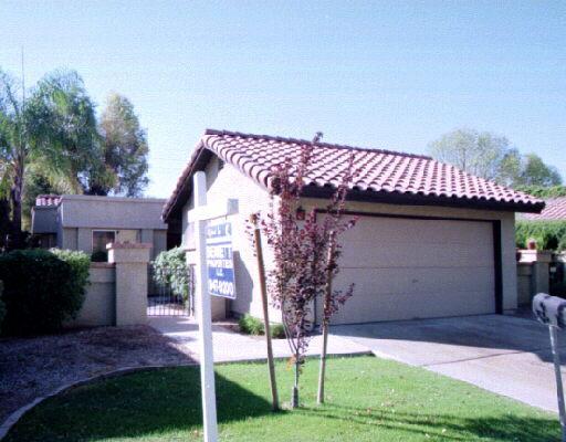 2223 E Flossmoor Ave., Mesa, AZ 85204