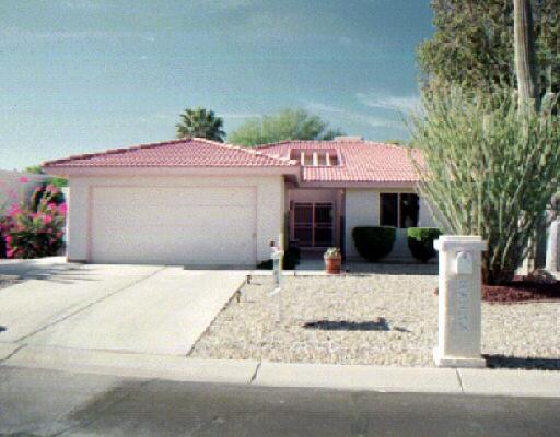 26236 S Lakemont Dr. #15, Sun Lakes, AZ 85248