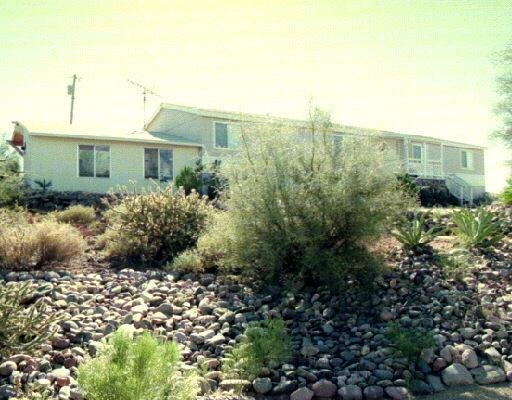 49201 N 24th Ave., New River, AZ 85087