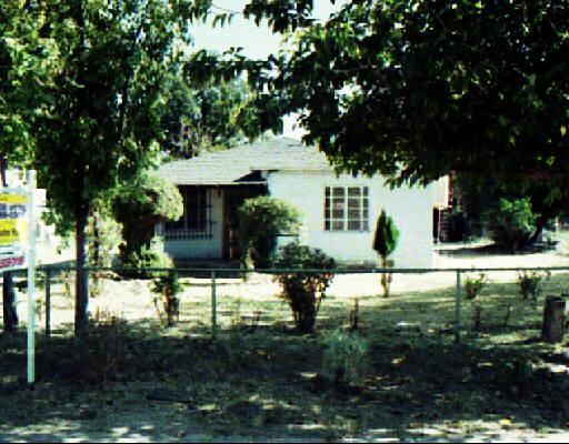 5811 S 9th St., Phoenix, AZ 85040