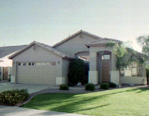 107 N Nielson Ln., Gilbert, AZ 85234