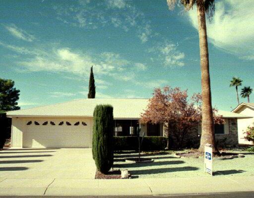 18006 N Willowbrook Dr., Sun City, AZ 85373