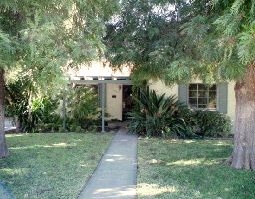 4015 N 12th Ave., Phoenix, AZ 85013