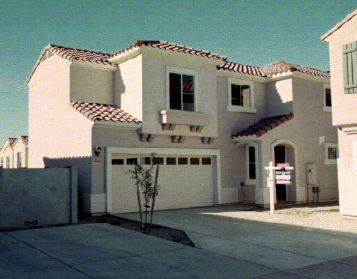 528 W Mountain Sage Dr. #V, Phoenix, AZ 85045
