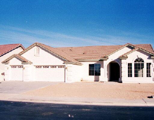 7036 E Minton St., Mesa, AZ 85207