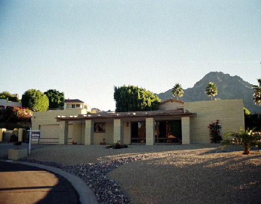 7507 N 21st St., Phoenix, AZ 85020