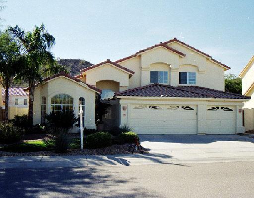 2625 E Amber Ridge Dr., Phoenix, AZ 85048