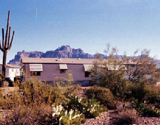 433 N Acacia Rd., Apache Junction, AZ 85219