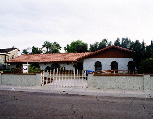 1135 W Lawrence Ln., Phoenix, AZ 85021