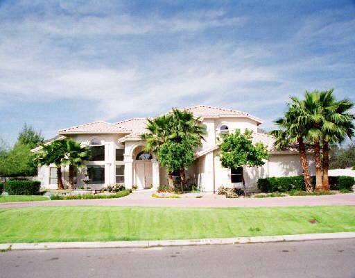 9030 N 48th Pl., Paradise Valley, AZ 85253