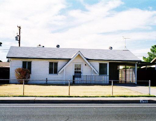 5722 N 63rd Ave., Glendale, AZ 85301