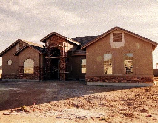 303 S Tucana Ct., Gilbert, AZ 85296