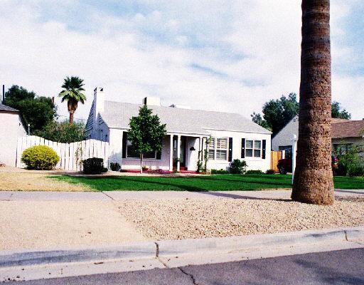 932 W Moreland St., Phoenix, AZ 85007