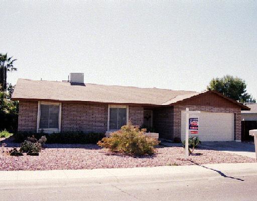 911 W Barrow Dr., Chandler, AZ 85224