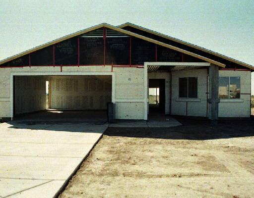 15040 S Padres Rd., Arizona City, AZ 85223