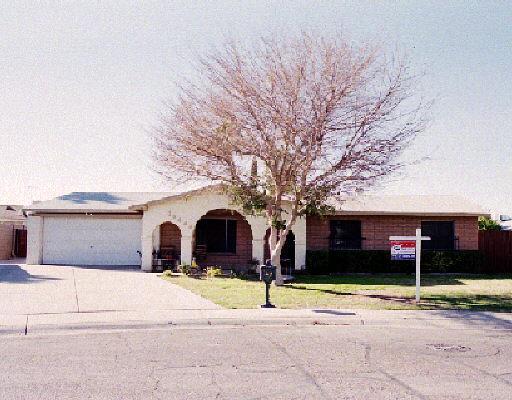 12442 N 48th Dr., Glendale, AZ 85304