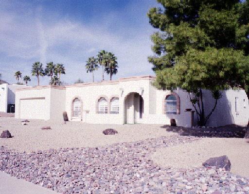 2440 E Cinnabar Ave., Phoenix, AZ 85028