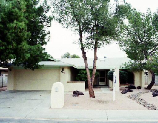 9221 N 48th Dr., Glendale, AZ 85302