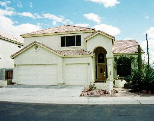 1339 E Amberwood Dr., Phoenix, AZ 85048