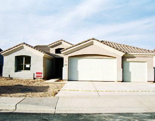 2180 E Flintlock Way, Chandler, AZ 85286