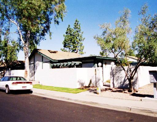 931 S Casitas Dr. #B, Tempe, AZ 85281