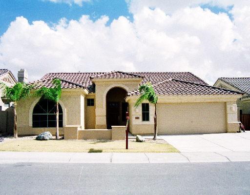 16835 S 15th Ave., Phoenix, AZ 85045