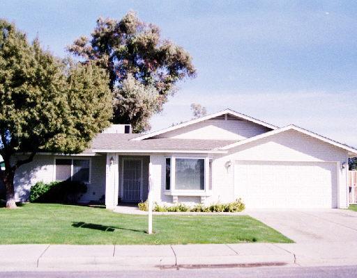 2242 E Javelina Ave., Mesa, AZ 85204
