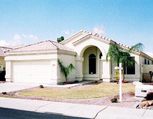 330 S Apache Dr., Chandler, AZ 85224