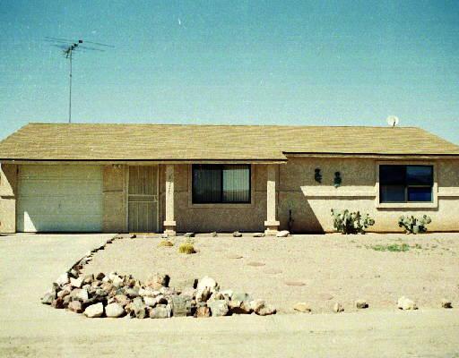 9530 W Troy Dr., Arizona City, AZ 85223