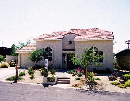 33 E Foothill Dr., Phoenix, AZ 85020
