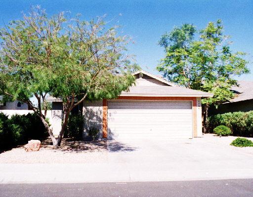 1734 E Carson Rd., Phoenix, AZ 85040