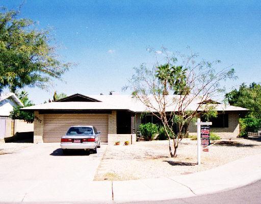 3917 S Willow Dr., Tempe, AZ 85282