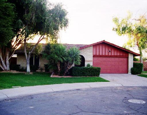 3135 W Woodridge Dr., Phoenix, AZ 85053