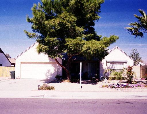 1102 E Utopia Rd., Phoenix, AZ 85024