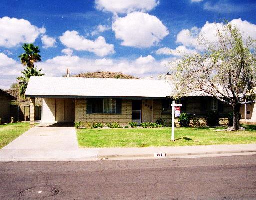 202 W Mission Ln., Phoenix, AZ 85021