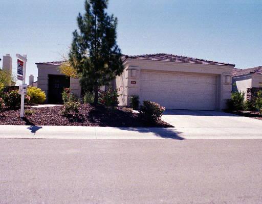 3911 E Carson Rd., Phoenix, AZ 85042