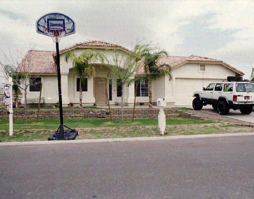 10670 W Solano Dr., Glendale, AZ 85307